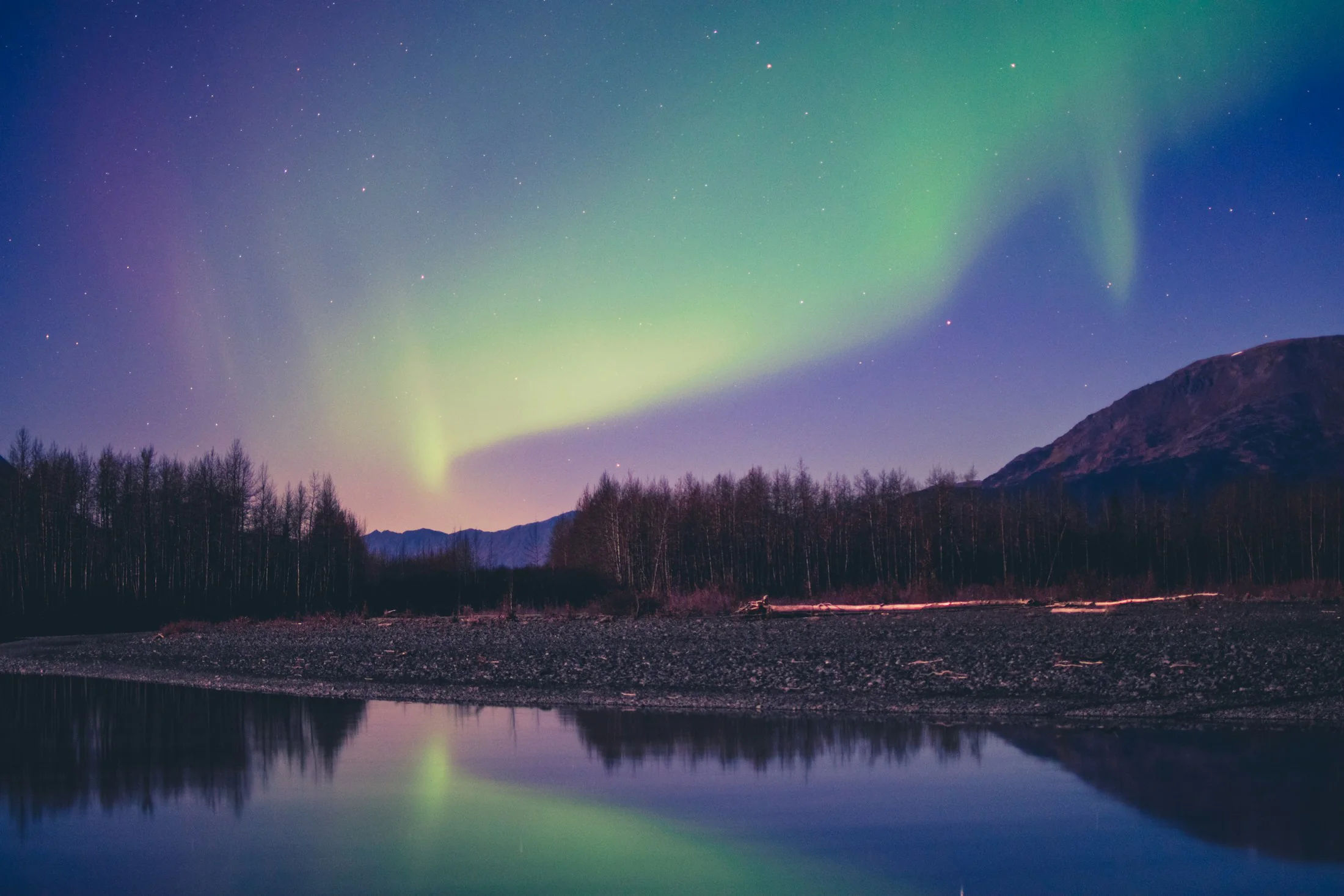 Northern light over an Alaskan valley